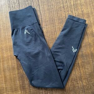 OA - Effortless Leggings (Coal / Short)